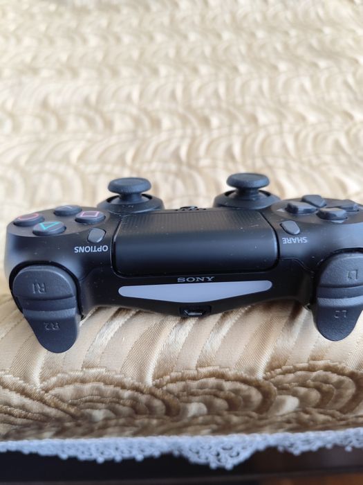 Игрална конзола Sony  Play Station 4