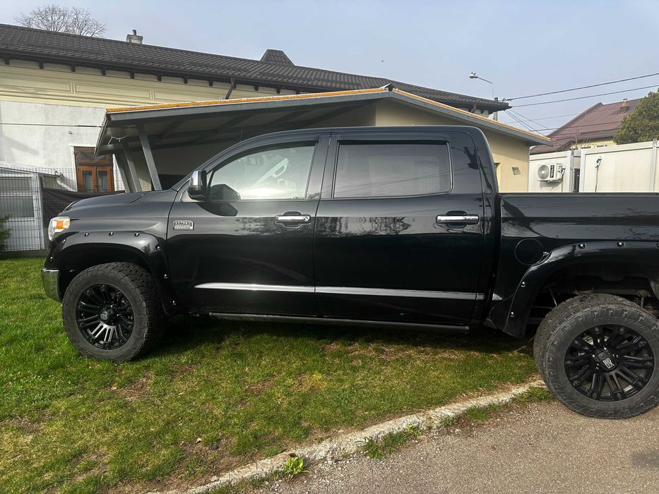 Toyota Tundra 1794 edition Platinium  29500net Autoutilitara firma ram