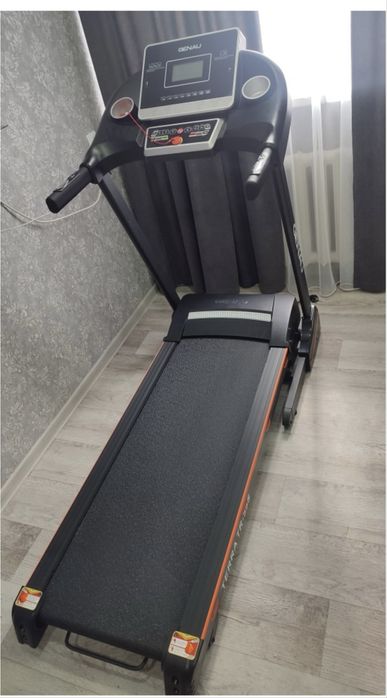 Беговая дорожка Genau TR 55S — почти новая, 200 000 тг