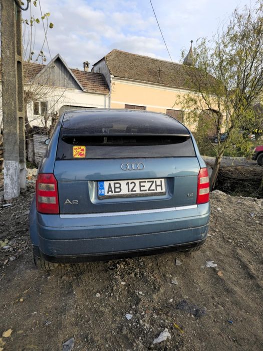 Vând Audi A2 2001