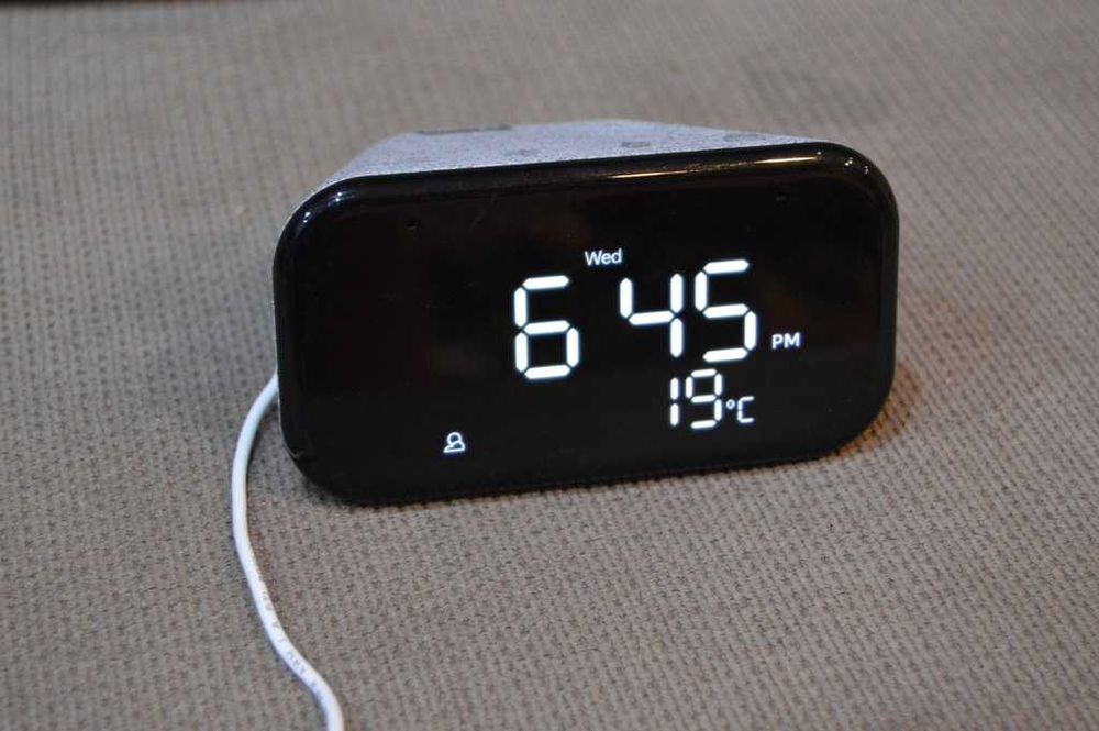 Lenovo Smart Clock Essential – Ceas Deșteptător Inteligent cu Google Assistant