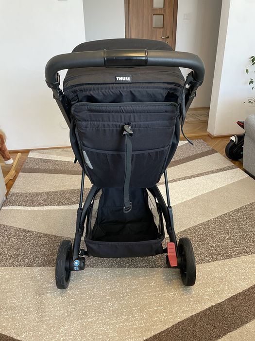 Carucior THULE SPRING, midnight black