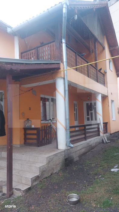 Casa cu etaj si spatiu comercial, vedere la partia de schi – Covasna
