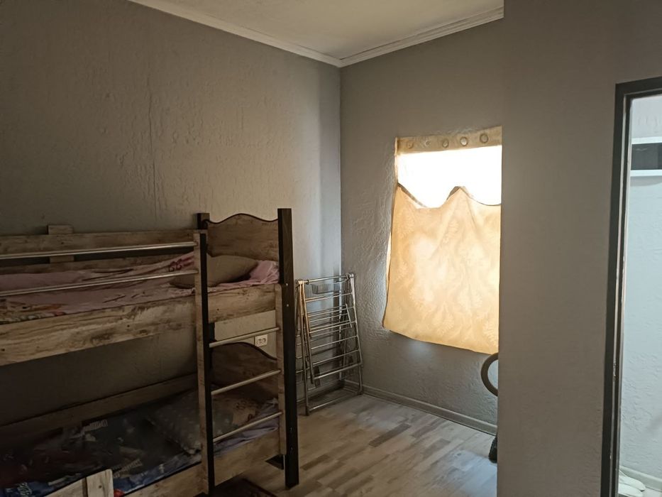 Продаётся дом в Сергелях,одноэтажный с тремя комнатами.