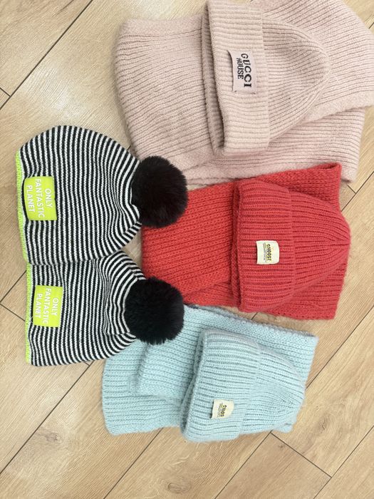 Шапка с шарофом