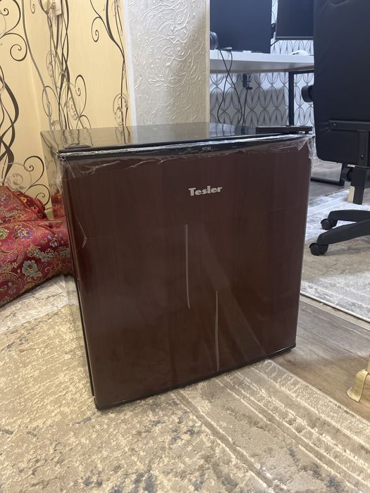 Мини-бар-холодильник tesler rc-55 wood