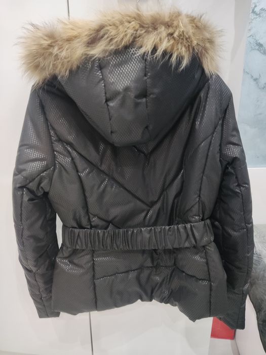 Яке с естествен косъм