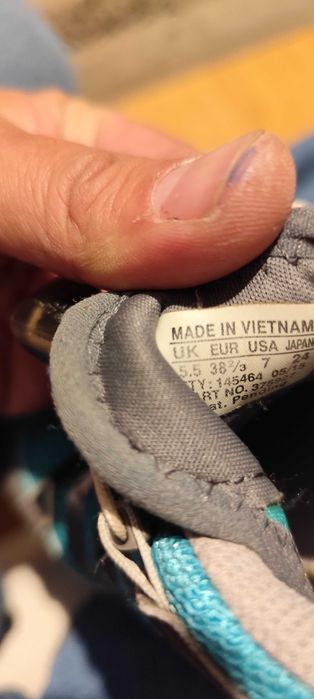 adidasi salomon marimea 38 si 2pe3 uzura din poze