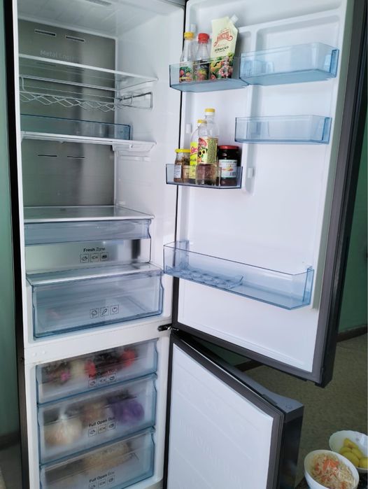 Продам холодильник