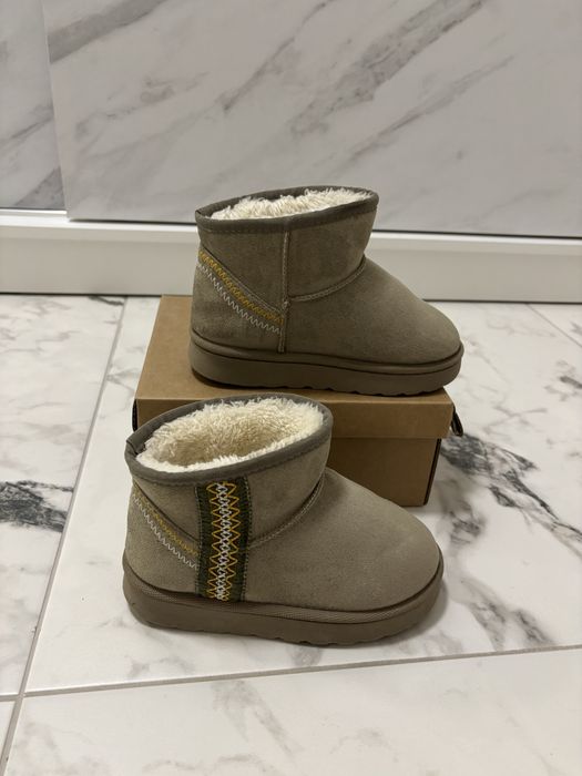 Боти с топла подплата