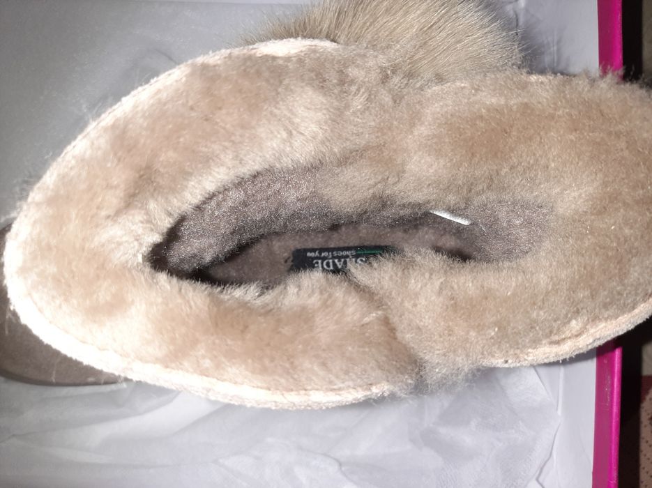 Уги новые 38 размер очень теплые