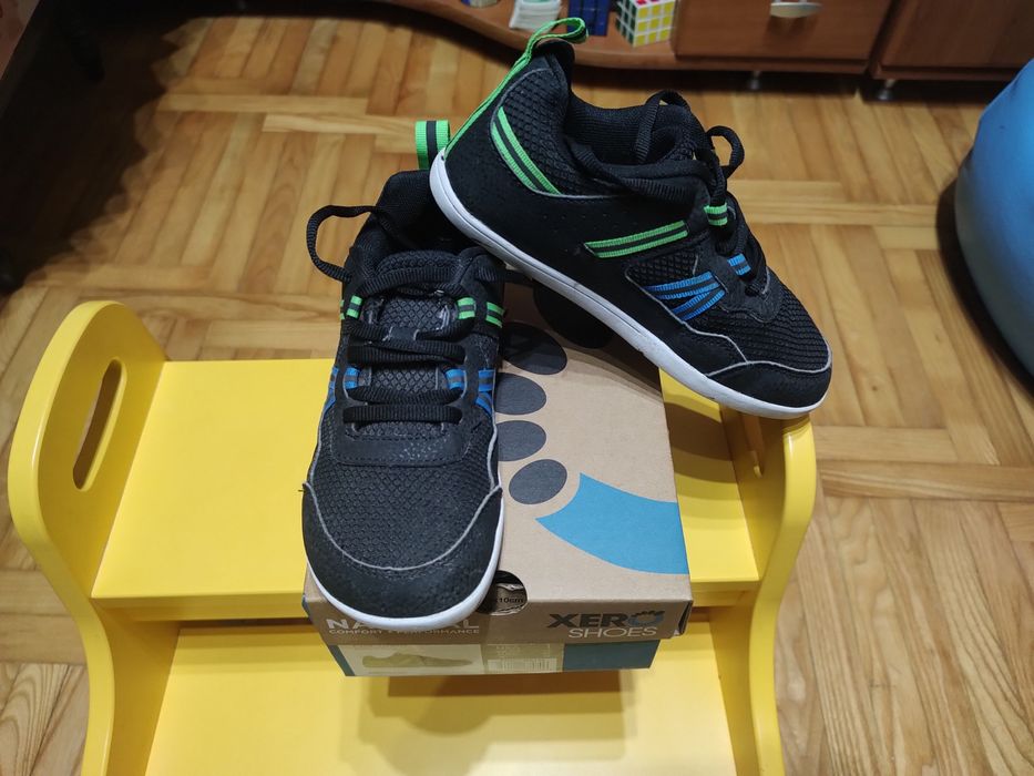 Xero prio kids боси маратонки/ обувки