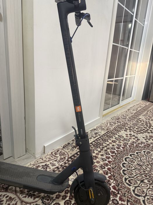 Електросамокат для быстррого передвижения