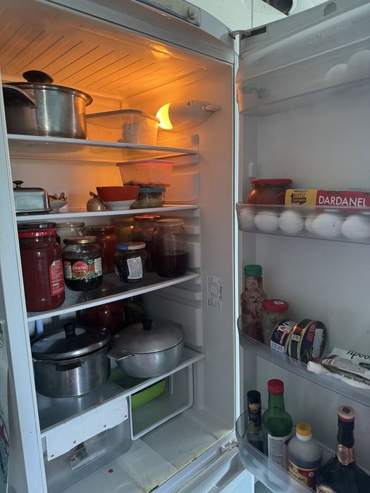 Холодильник indesit