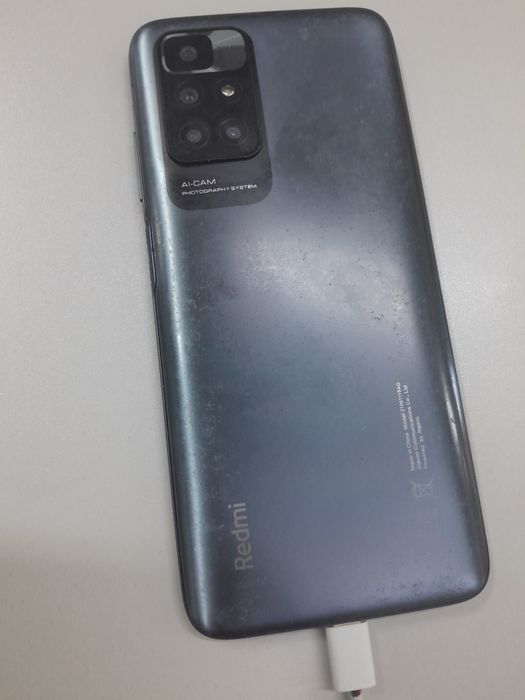 Продам телефон рэдми 10