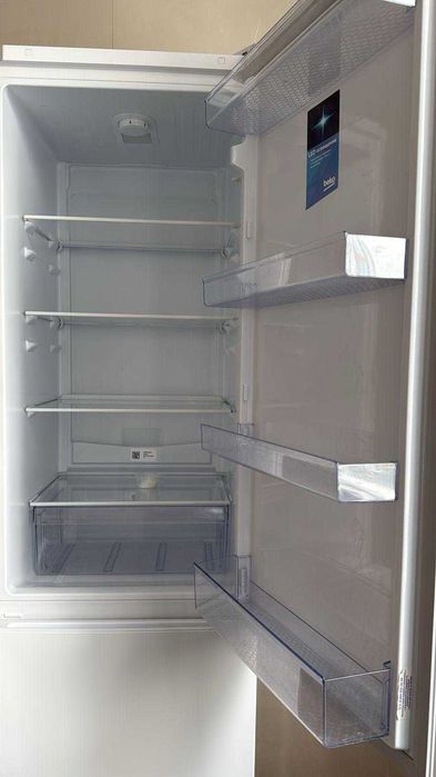 Холодильник Beko
