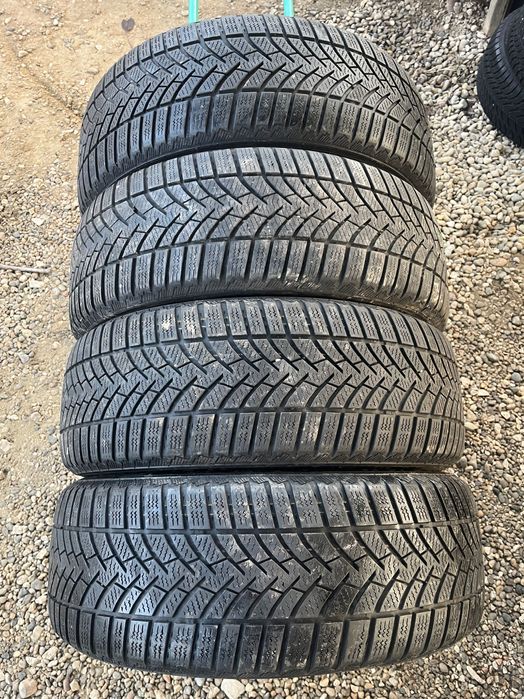 205/55 r16 de iarna 4 buc f f bune Semperit