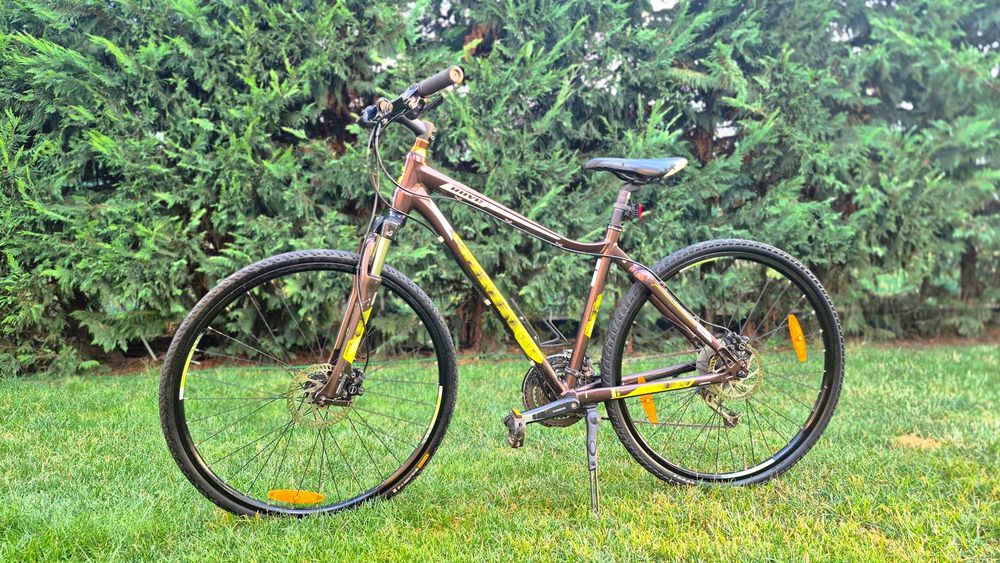 Bicicleta Giant Liv treking mtb city de dama , shimano frane disc