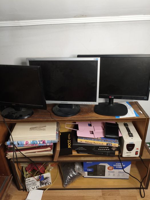 Мониторы 3 штуки