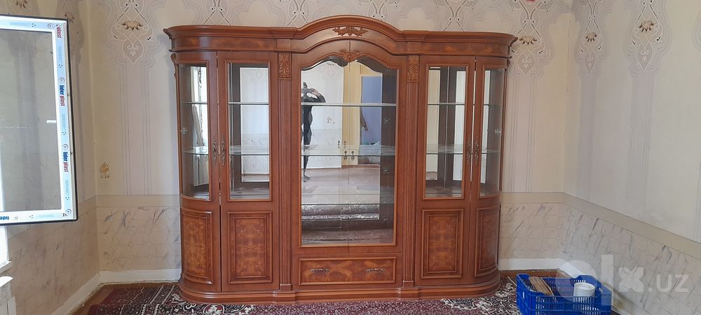горка для гостиной