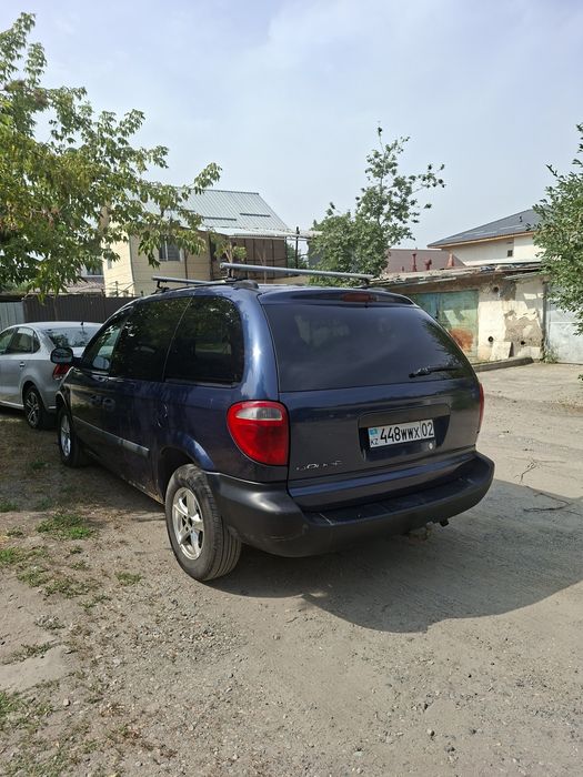 Додж караван 2004