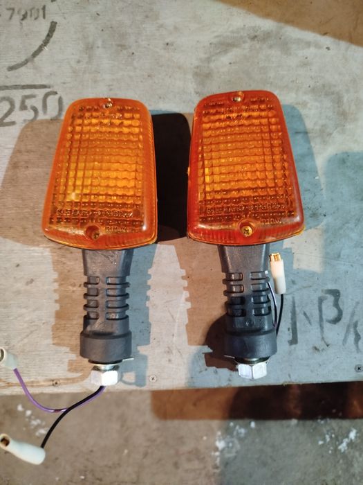 Поворотник на мотоцикл