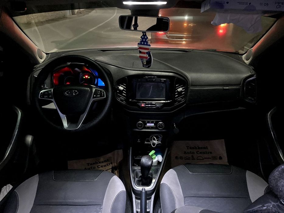 Продам Lada X-RAY