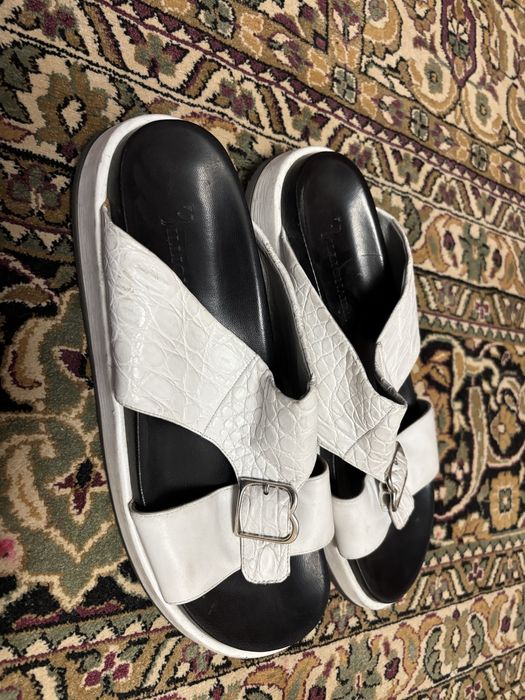 Шлепанцы Billionare