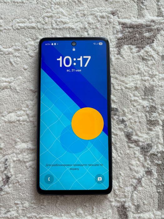 Продается  смартфон Samsung