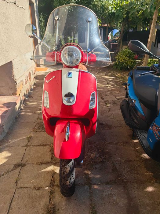 Vespa 250 gts  в перфектно състояние