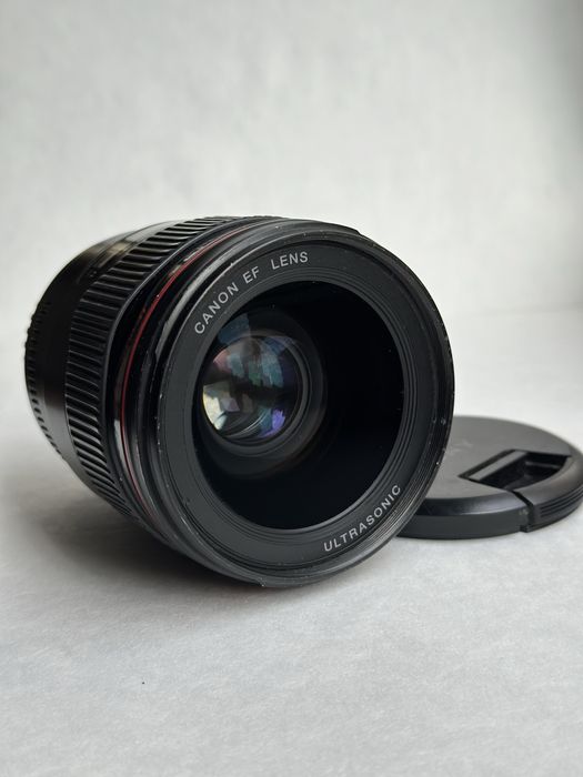 Canon 35 mm 1,4 обьектив