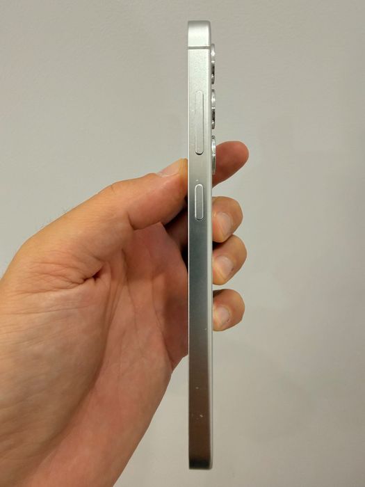 Samsung S24 256GB