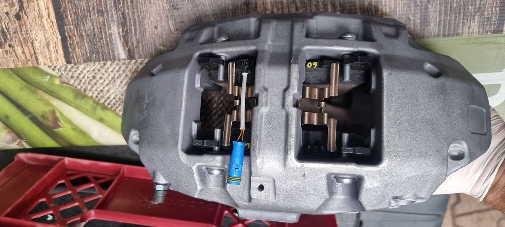 Спирачни апарати за S class W223 E class i C class след 2017 година