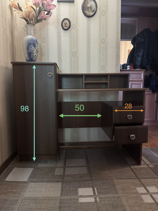 Компьютерный стол