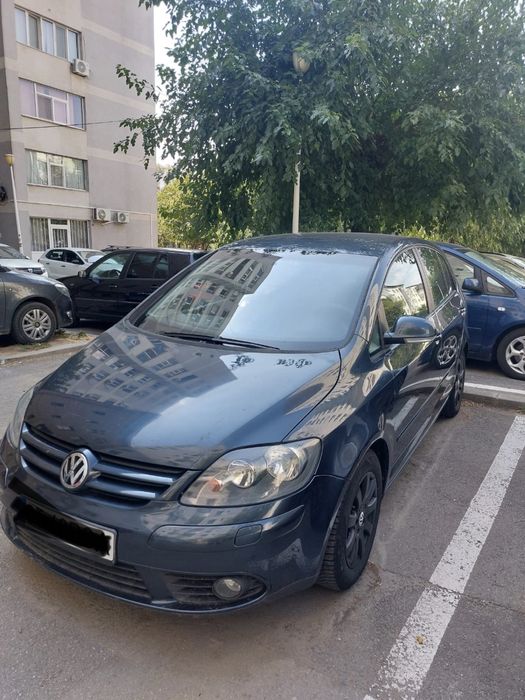 vand  volkswagen golf 5 plus