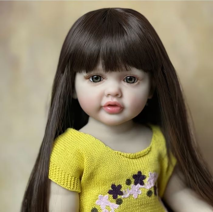GUESSBELLY 55 см 22 инча Реалистична винилова кукла бебе момиче, дълга кафява коса, принцеса, кукла за малки деца, играчка, коледен подарък за рожден