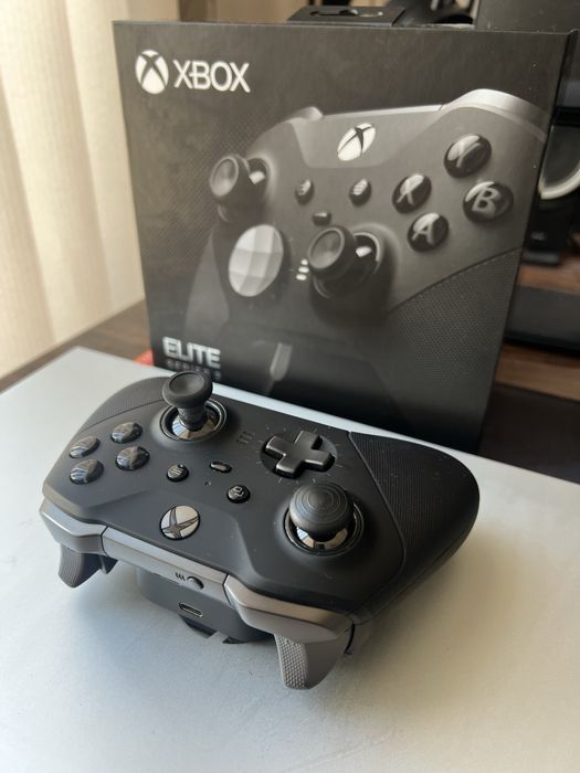 Xbox Elite Series 2 – Пълен комплект, много запазен