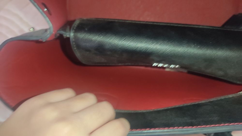 Женская Сумка сатылады.