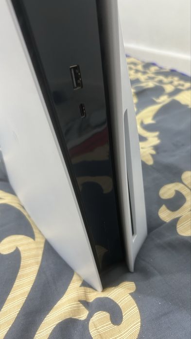 playstation 5 B идеальном состоянии