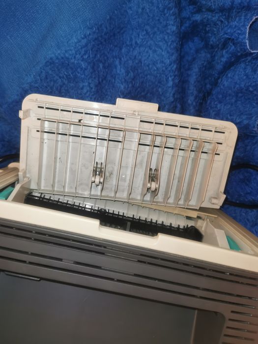 imprimantă laser HP LaserJet P2015n