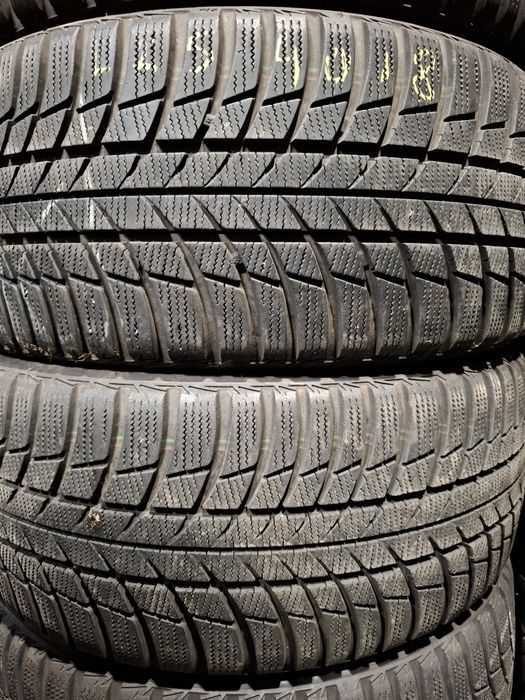 225 40 18 anvelope iarna vw bmw soda seat kia Hyundai Nissan Audi