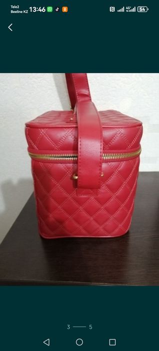 Бьют кейс, ORIFLAIN