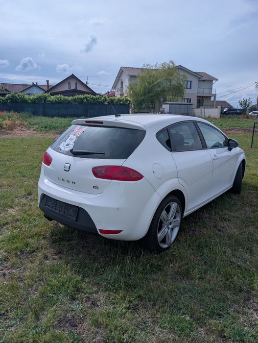 SEAT Leon 2010 — imagine 4