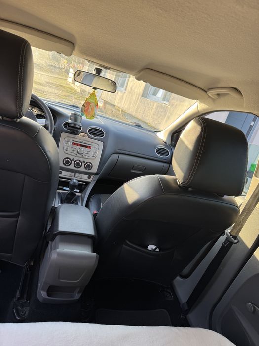 Vand Ford focus din 2009, 1.6 benzina