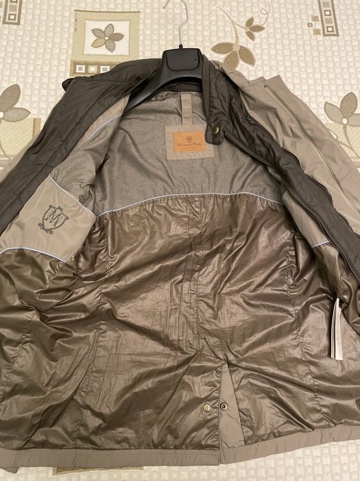 Куртка и плащ Massimo Dutti