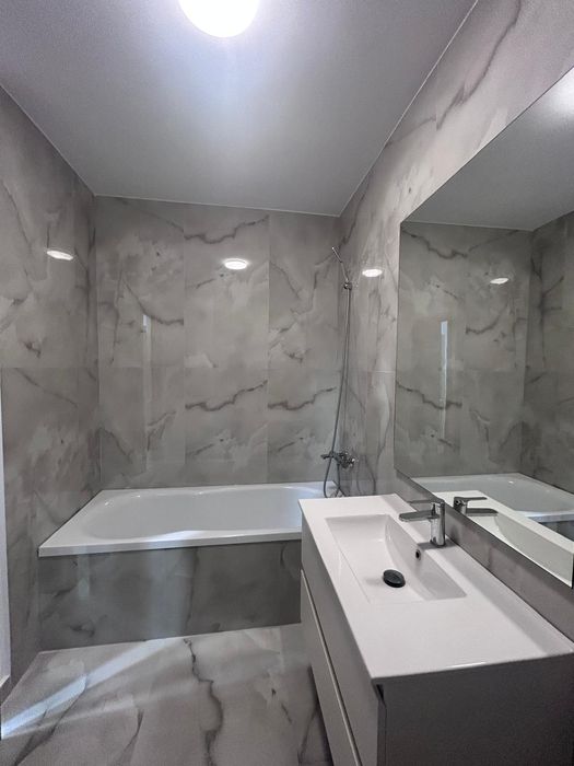 Vand Apartament doua camere