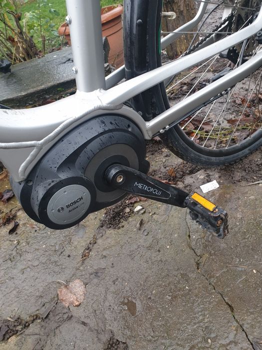 Bicicleta electrica Cube