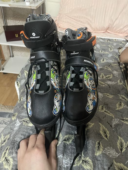 Продам  коньки.