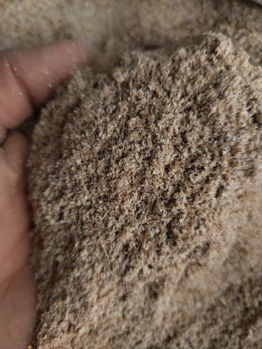 Продам мелкие отруби 50% муки