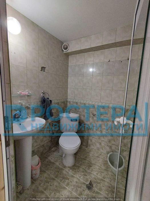 Помещение за Офис! Студио-Салон!